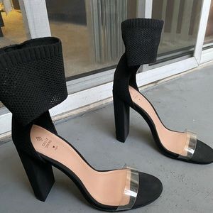 Women’s heel - black